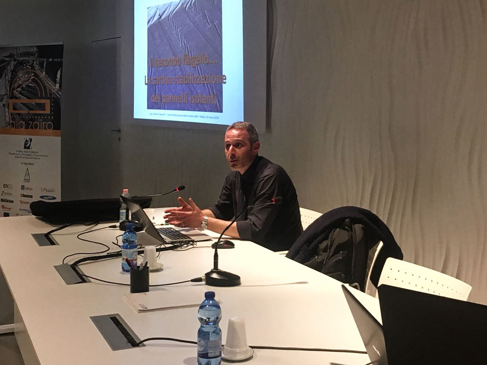 Relatore Ing. Vassanelli discute sulle impermeabilizzazioni al convegno di formazione a Padova sponsorizzato da Eterno Ivica 