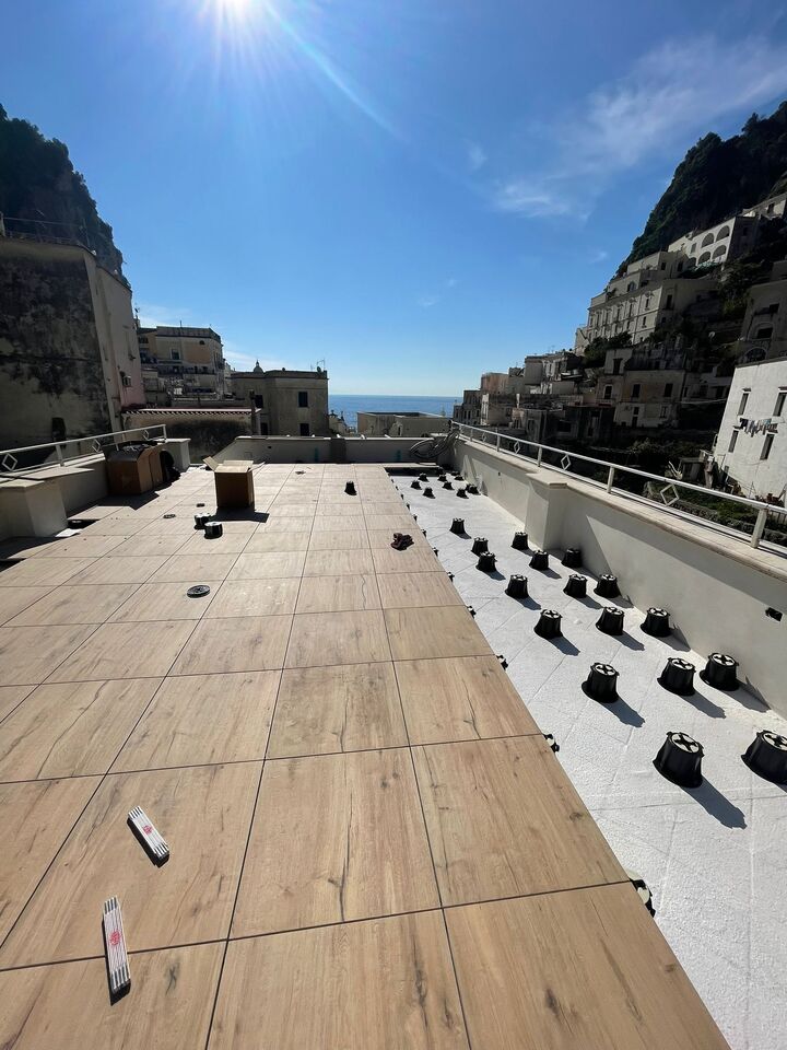 La nuova terrazza sul mare in Costiera Amalfitana
